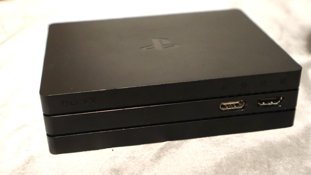 Sony Playstation 4 PS4 VR PSVR Headset and processor unit(NO CAMERA/CONTROLLERS)