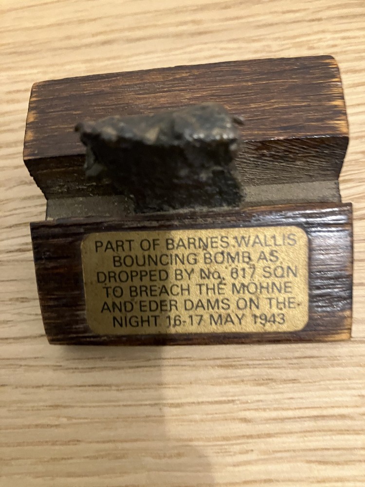 BARNES WALLIS BOUNCING BOMB ORIGINAL FRAGMENT 384/617