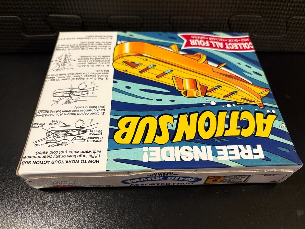 Shark Bites fruit snacks - Empty custom design display box