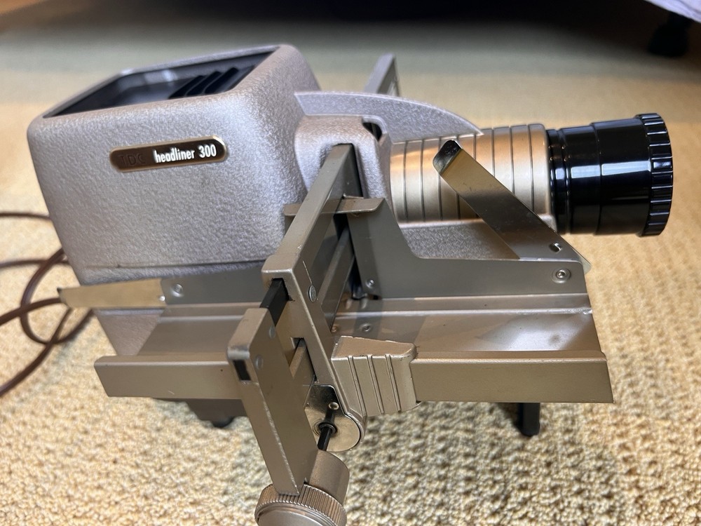 Vintage TDC Headliner 300 Slide Projector