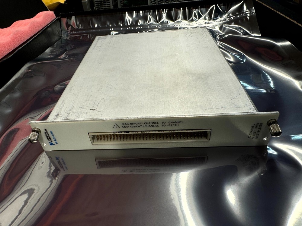 NATIONAL INSTRUMENTS SCXI-1104C