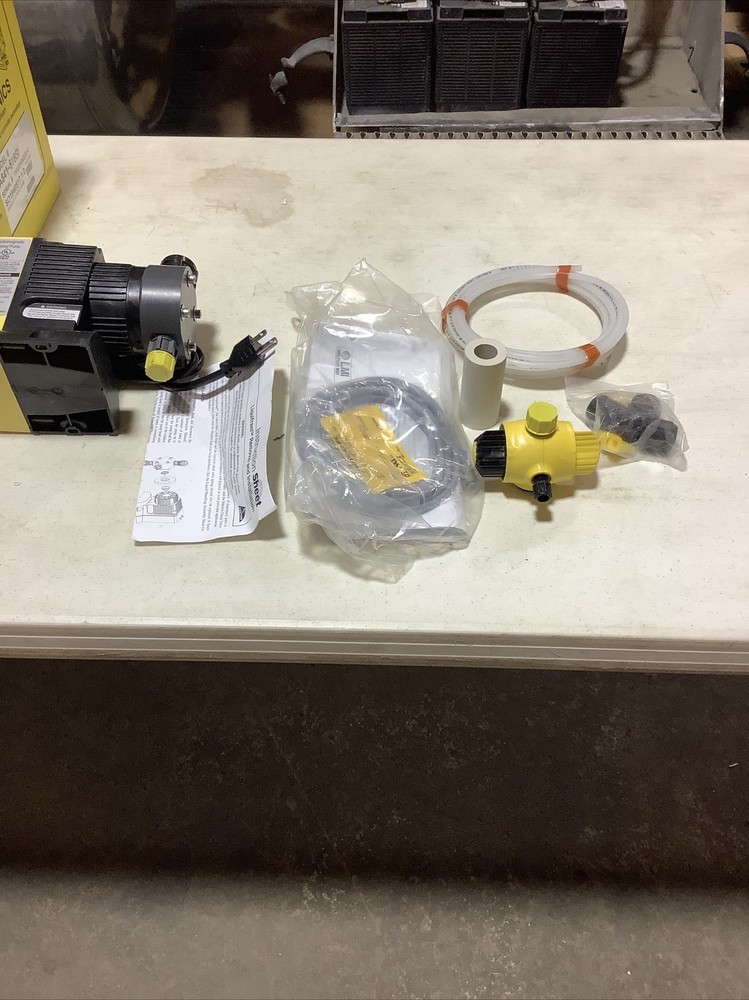 LMI A841-818SI Liquid Metronics Pump