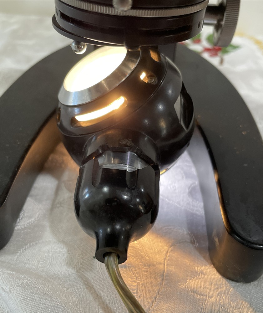 PRENTISS MICROSCOPE 10120 ON THE BOX