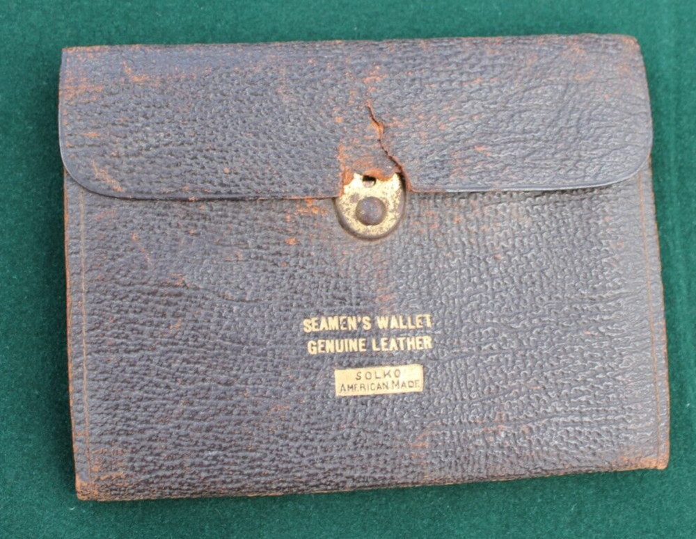 WORLD WAR 2 SEAMAN'S LEATHER WALLET ID'ED TO  GERARD R. RICHER FALL RIVER MA