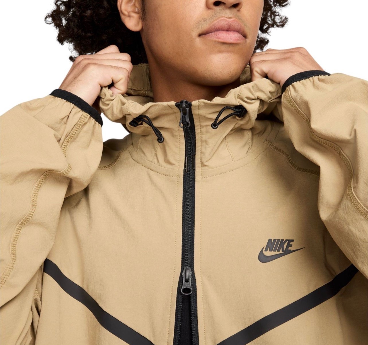 NEW Nike Men's Size XL Tech Windrunner Woven Jacket Hoodie Parachute Beige Black