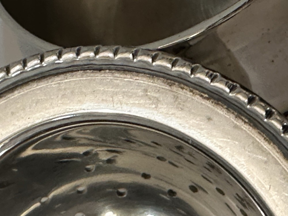 Vintage Weighted Silver Plated Tea Strainer 2 Piece Beaded Edge Bakelite Handle