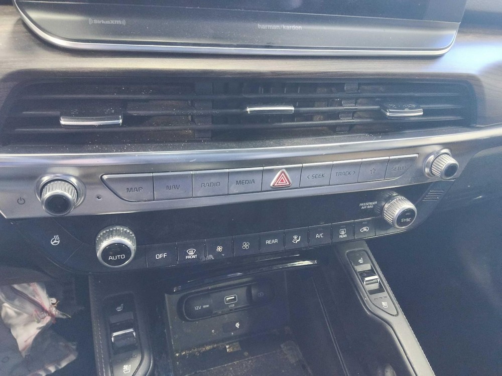 Used A/C Selector Switch fits: 2022 Kia Telluride front automatic temperature co