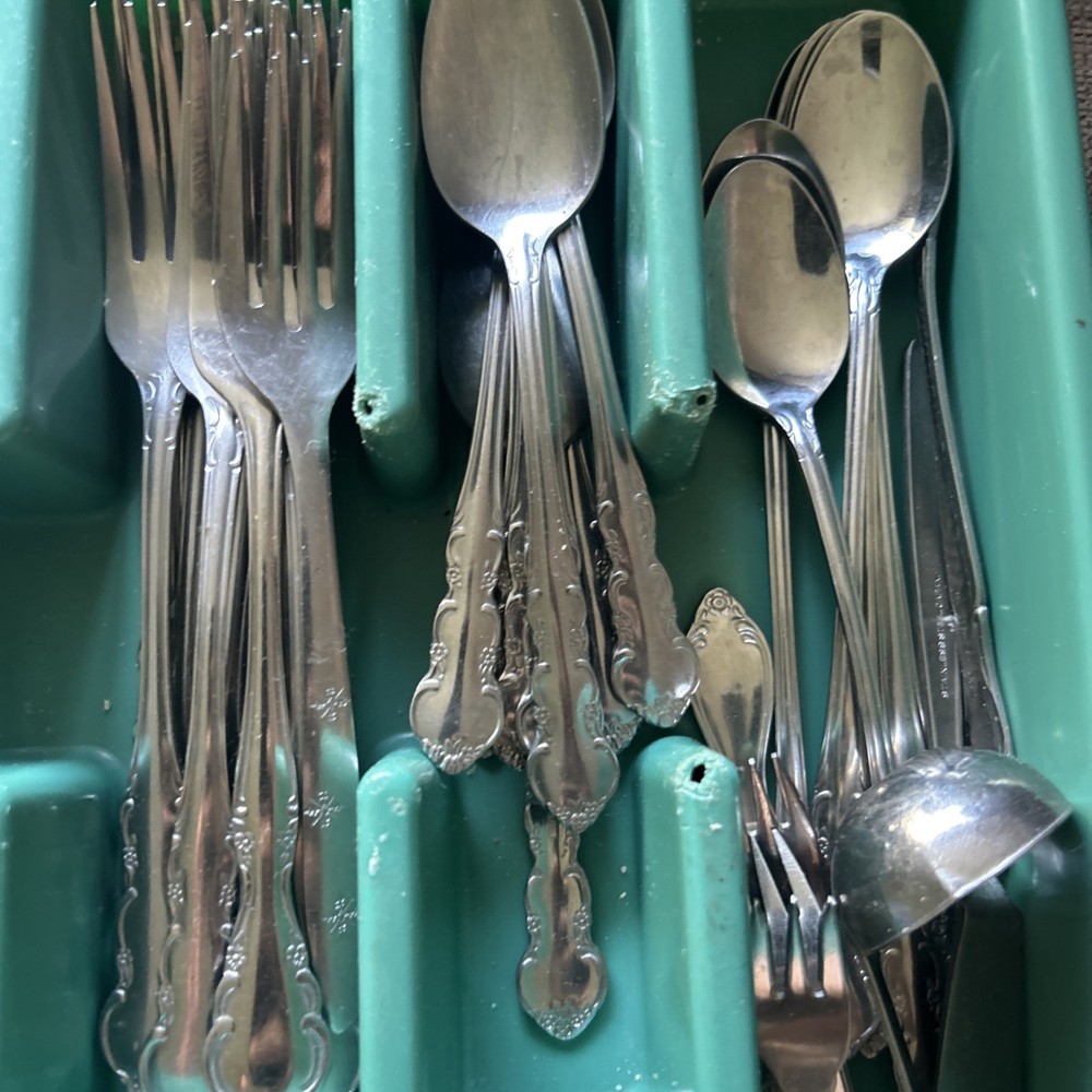 VINTAGE Mostly MCM EKCO ETERNA HANDLE STAINLESS SILVERWARE