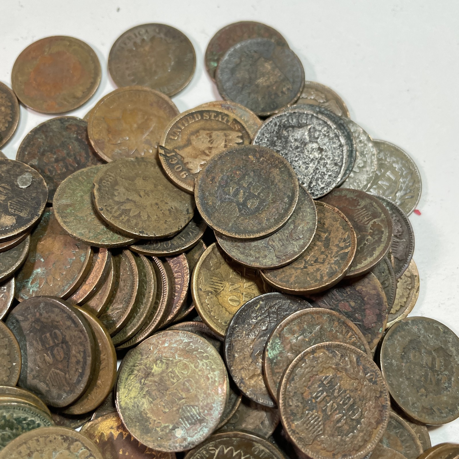 Roll of 50 Heavily Circulated/Cull Indian Head Cent Coins 1900-1909 #34822