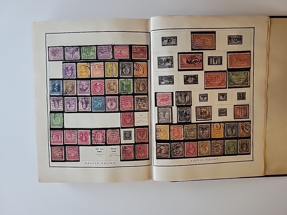 Modern Postage Stamp Album, Scott Publications 1946