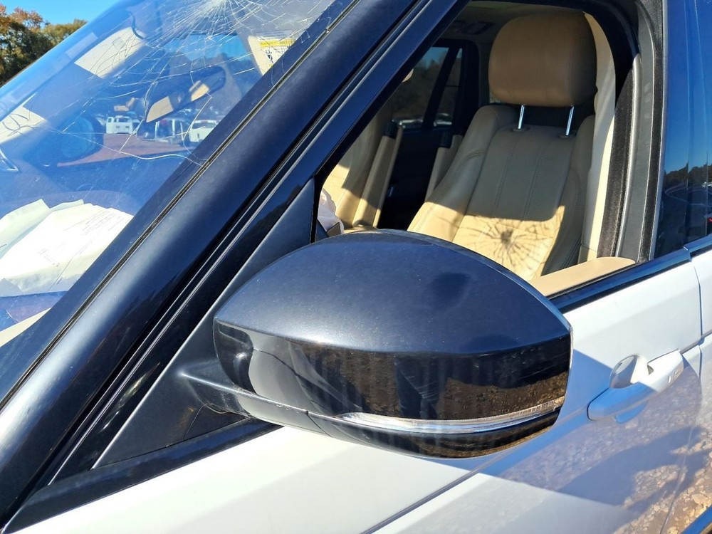 Fuse Box Engine Fits 13-18 RANGE ROVER 4852335