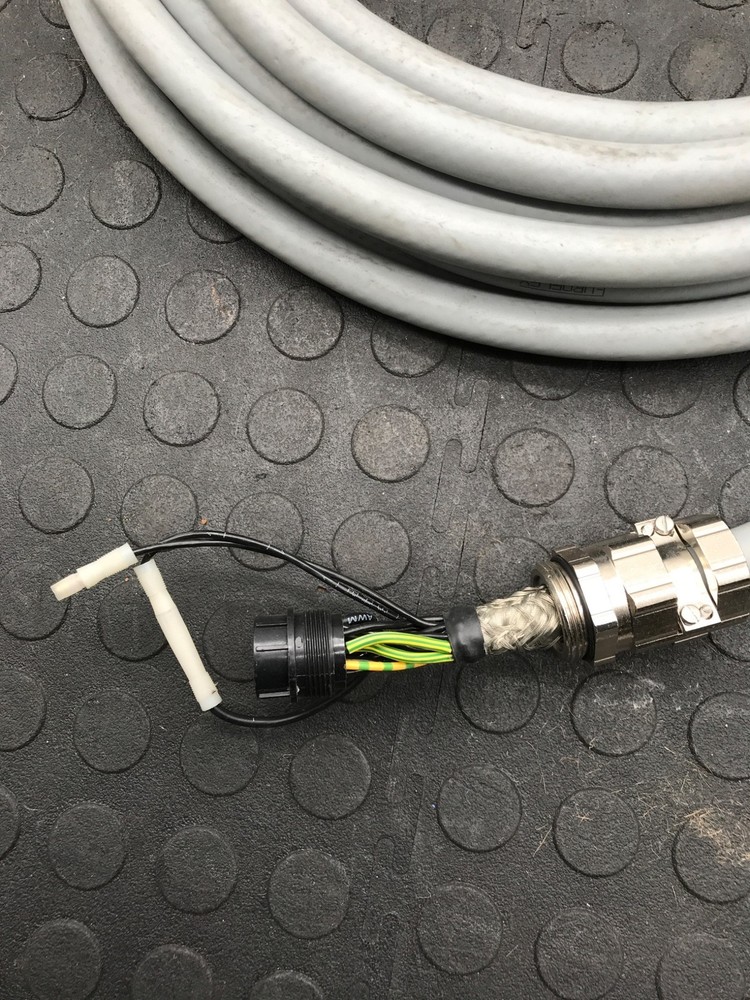ABB 3HEA802403‑008 Industrial Drive / Feedback Cable USED