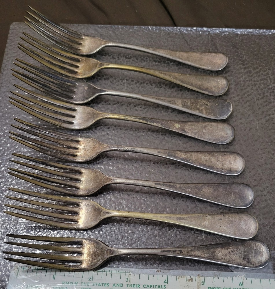 US Silver Co 8 Forks 7" Unknown Pattern