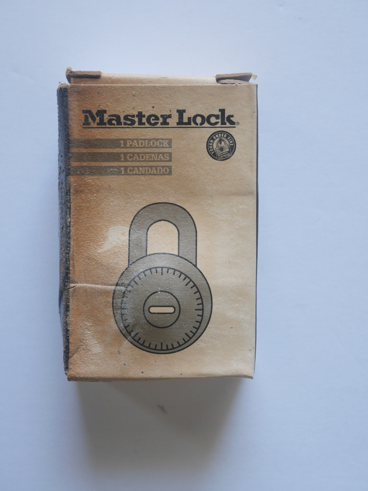 Master Lock 1525 Combination Padlock - New - Never Used