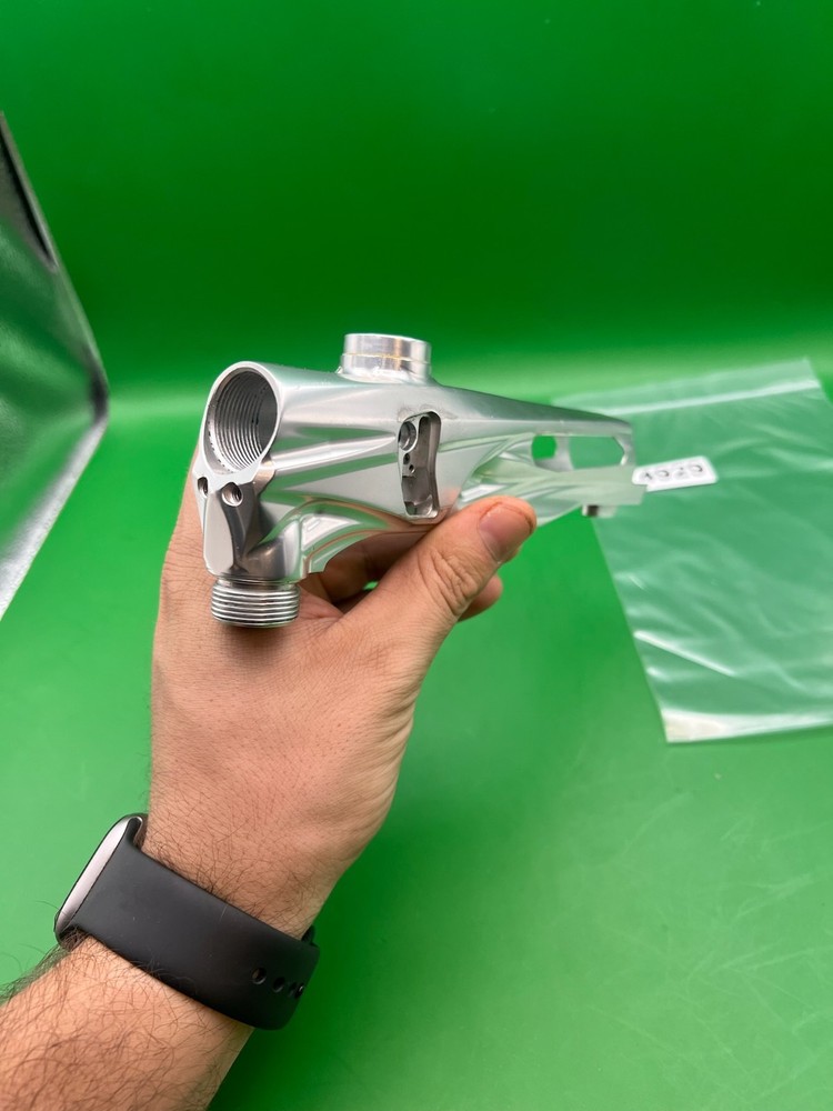 Bob Long Victory Body