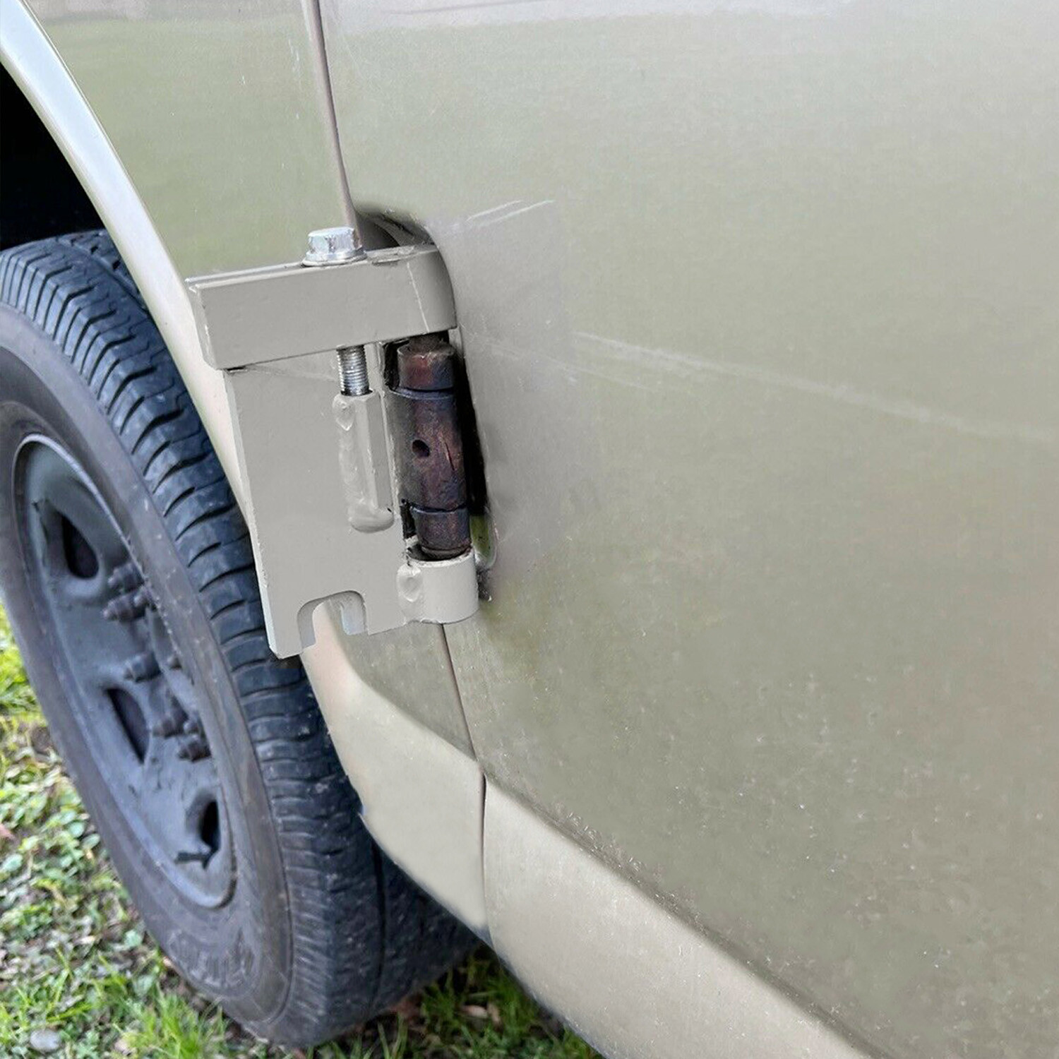 Automotive Door Hinge Pin Puller Remover Tool For Chevy Express GMC Savana Vans