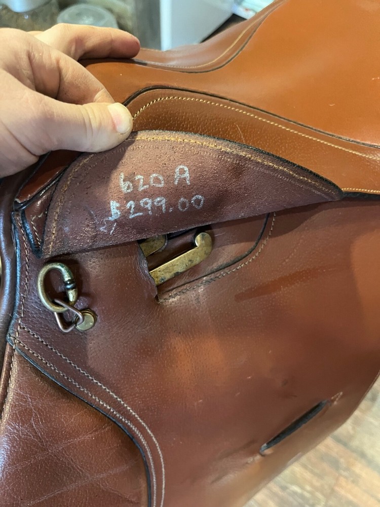 Hunter Jumper Saddle - 18 Inch