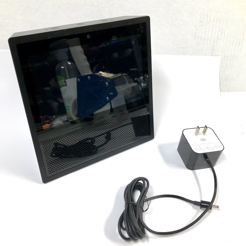 Amazon Echo Show 10 1st Gen Smart Speaker ISSUE READ