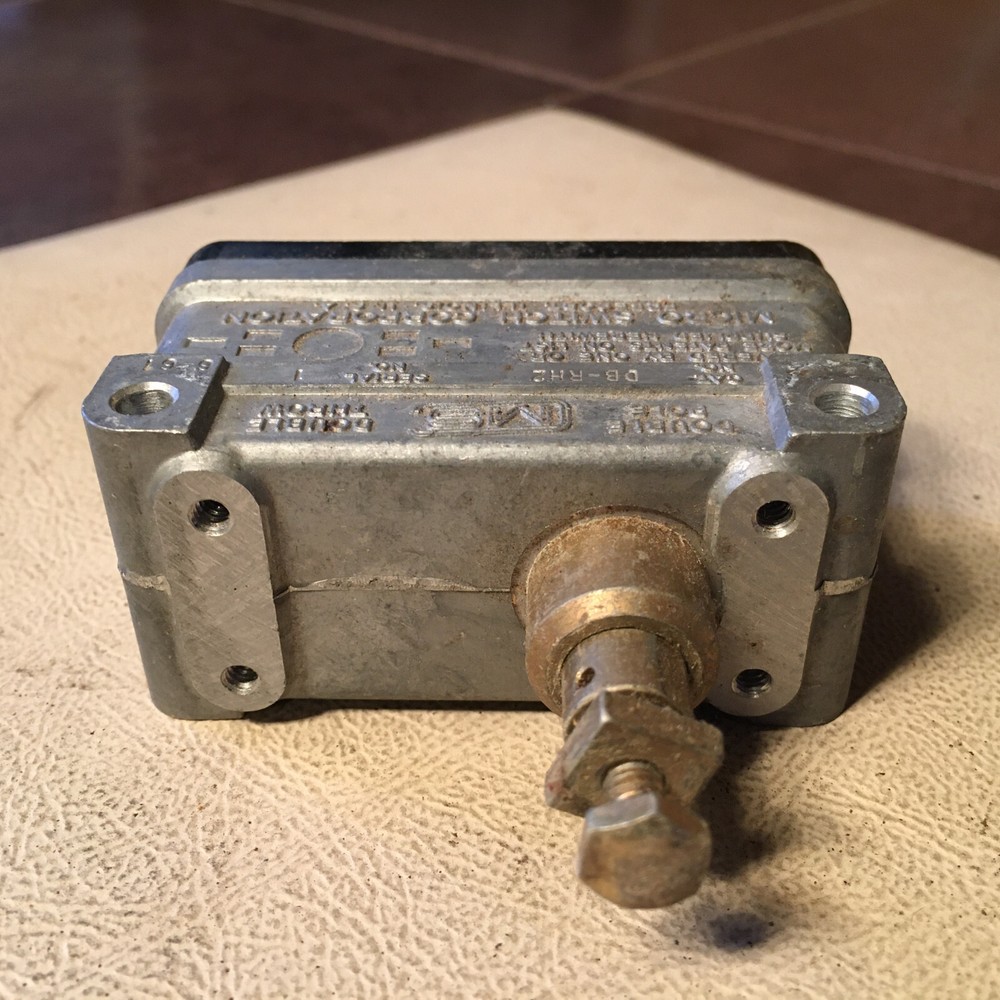 Micro Switch DB-RH2, NOS