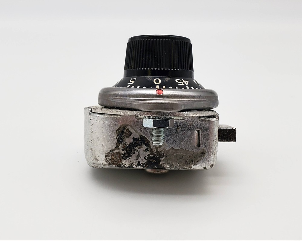 2x Master Lock 1631 Built-in Combination Padlock Locker w Code Hinge Left NO KEY