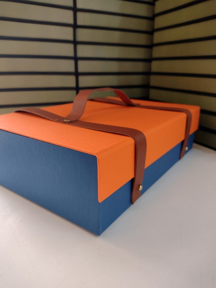 CAIXA MALETINHA PARA PRESENTE