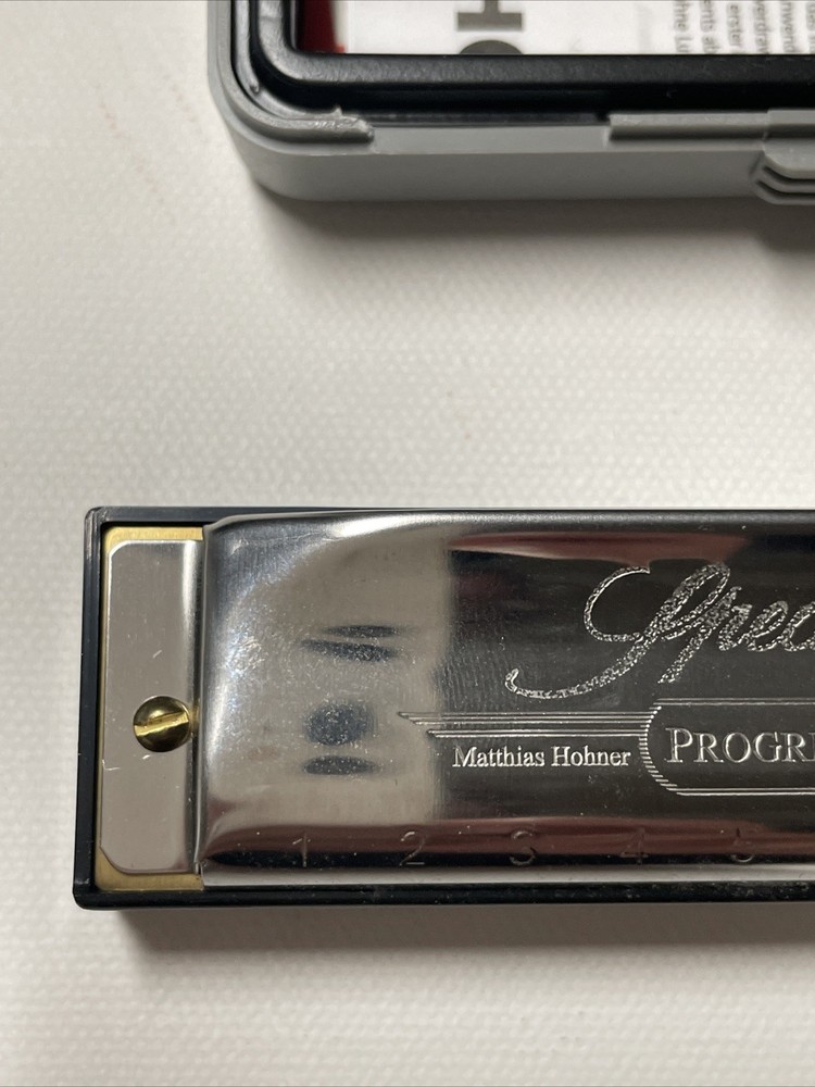 Hohner Special 20 Harmonica With Case L1