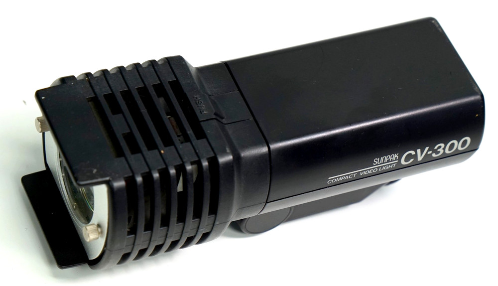 Sunpak CV-300 Camera Video Light Compact - Light Only