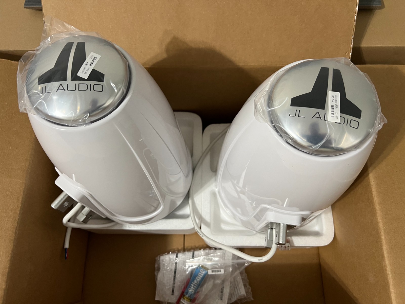 JL Audio 7.7" Enclosed Wake Tower Speaker Enclosures Empty Pair w/o clamps