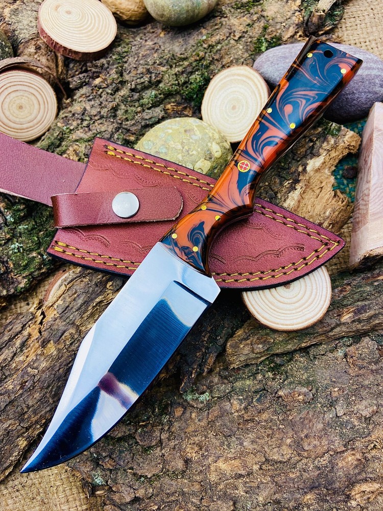 Custom Hand Made Hunting Knife / Carbon Steel Sharp Sharp Blade FI 469