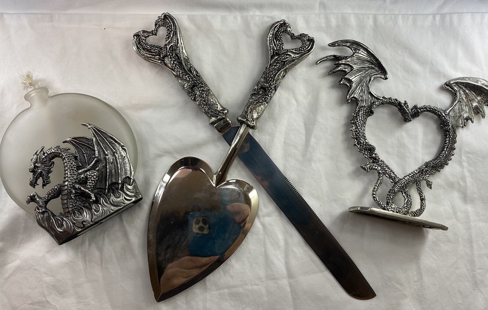 wedding cake serving set