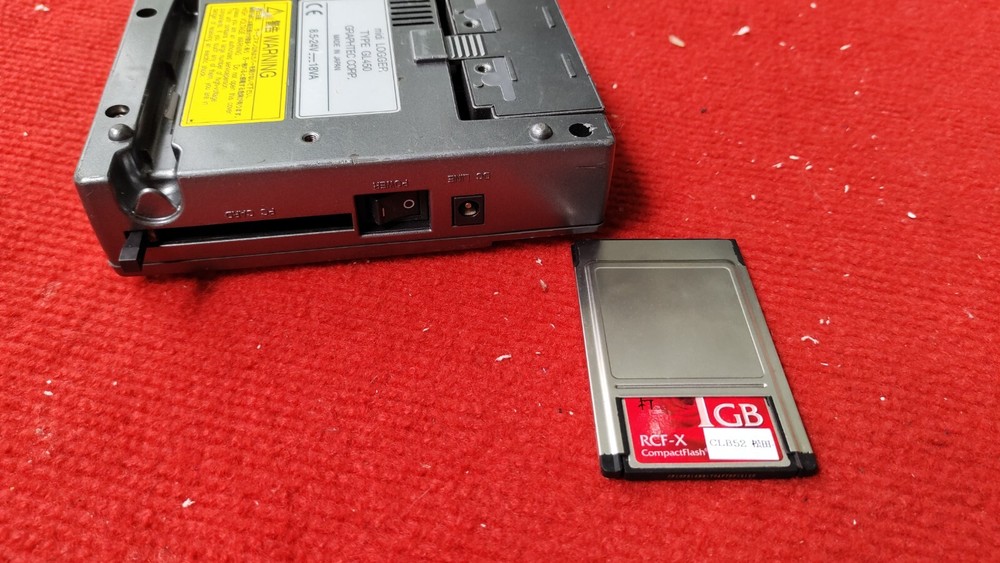 P:VT10 Graphtec midi logger GL450 data logger