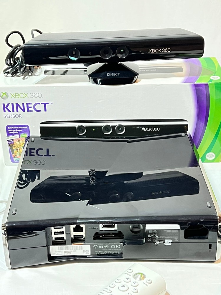 XBOX 360 SYSTEM, GAMES, KINECT SENSOR, XBOX 360 REMOTE CONTROLE EXCELLENT SHAPE