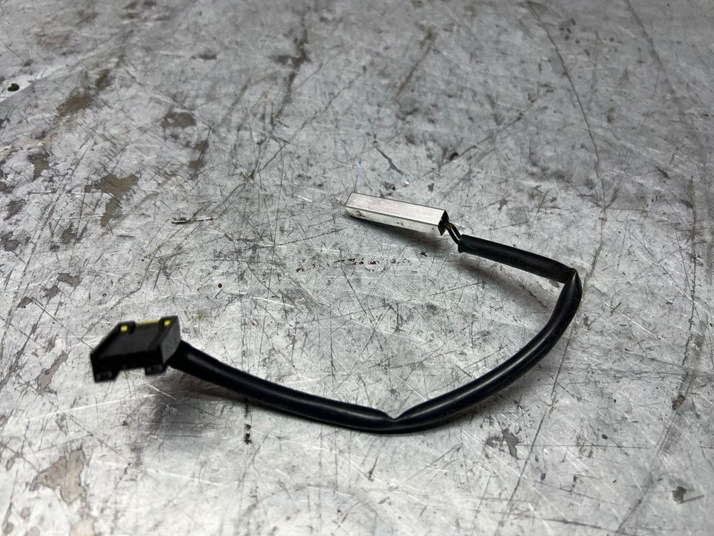 91-99 Mitsubishi 3000gt Stealth Heater Core Thermistor Sensor