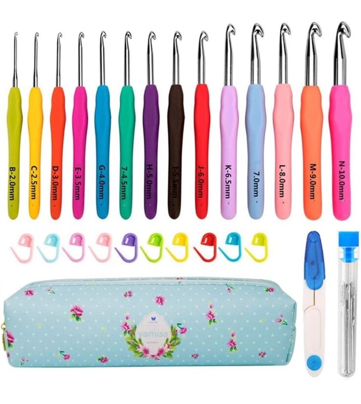 A-3 14 Piece Yarniss Crochet Hooks Set - MultiColor