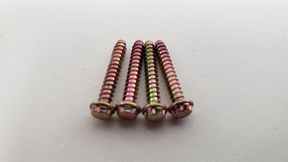 OEM Replacement Nintendo GameCube External Screws Set (4pcs.)