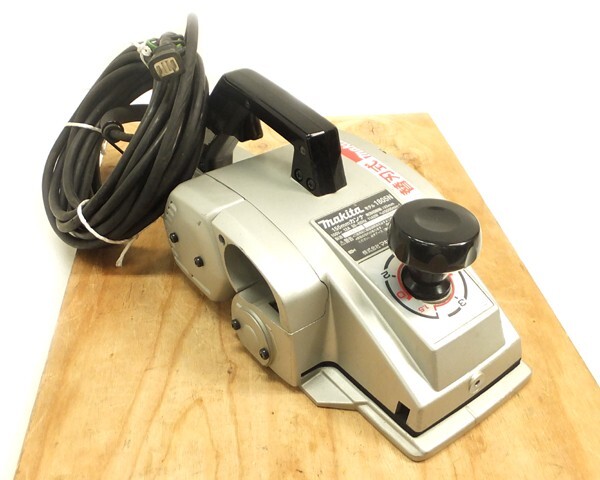 Excellent! Makita Planer 1805N Replaceable Blade Effective Cutting Width 155mm