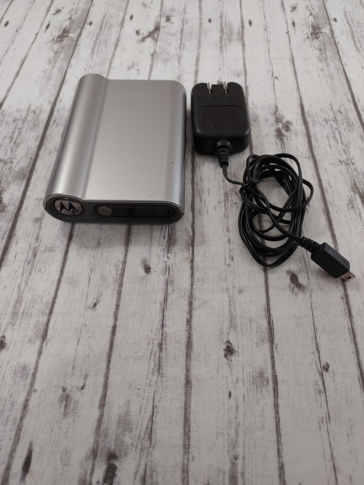 Motorola Bluetooth Stereo Gateway DC800 Bluetooth Adapter