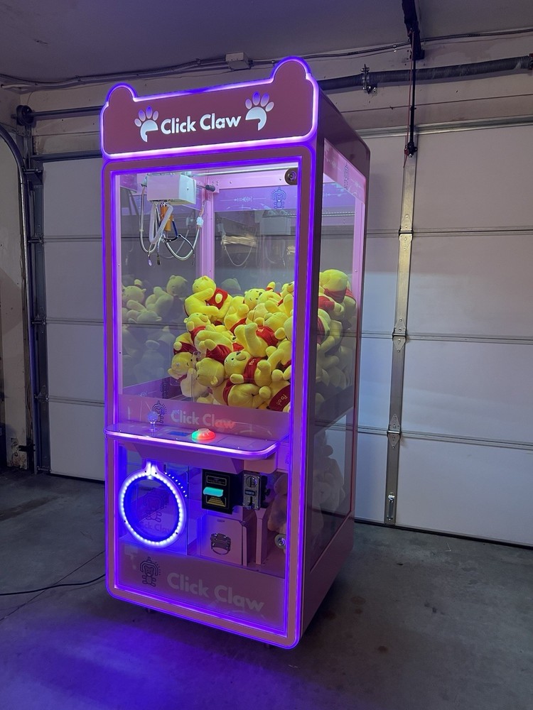 Claw Machine W/ Big Claw Crane Arcade Game