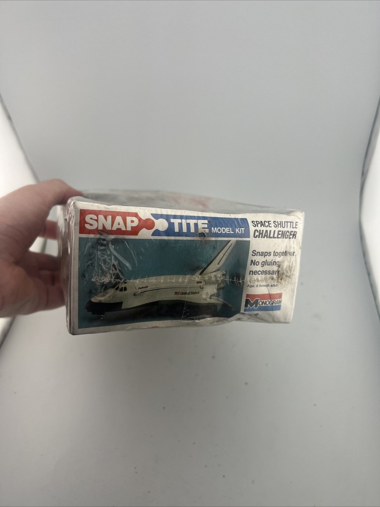 Vintage 1983 Monogram Space Shuttle Challenger Snap Tite Model Sealed