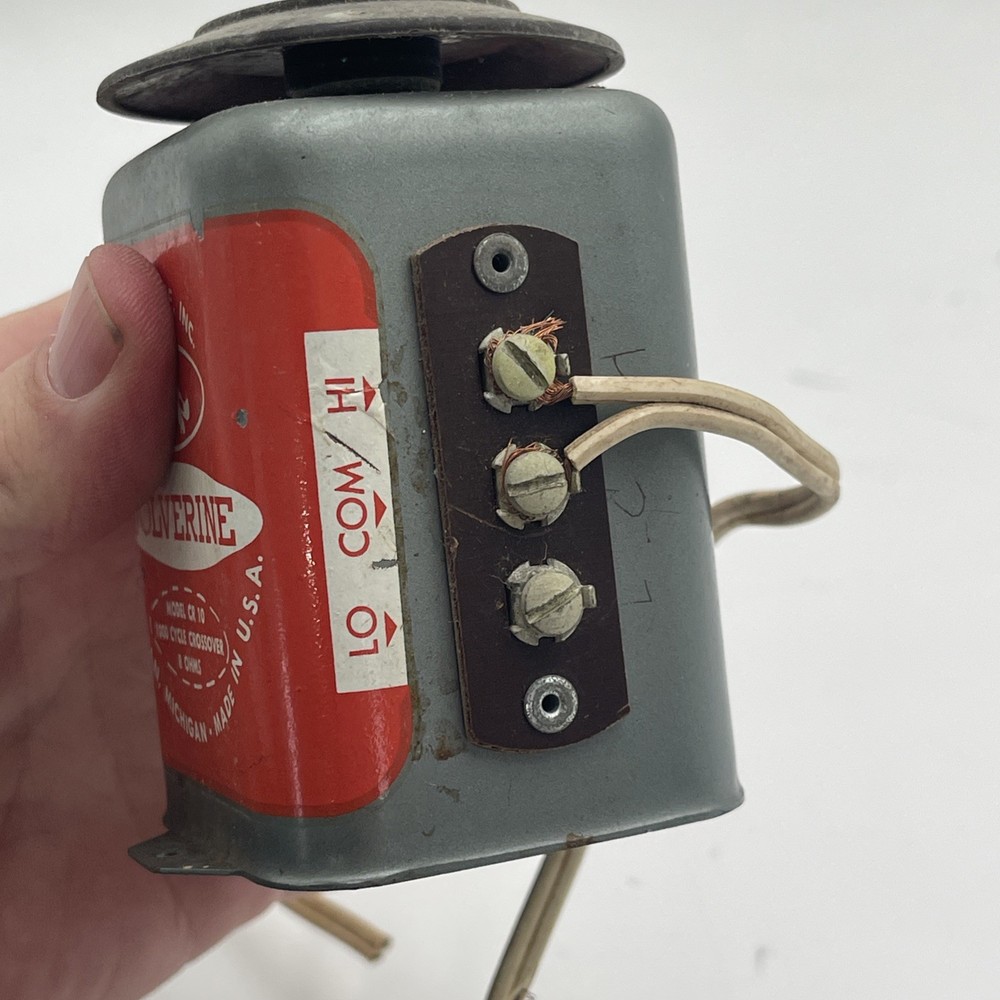 2x Electrovoice EV wolverine crossover model CR-10