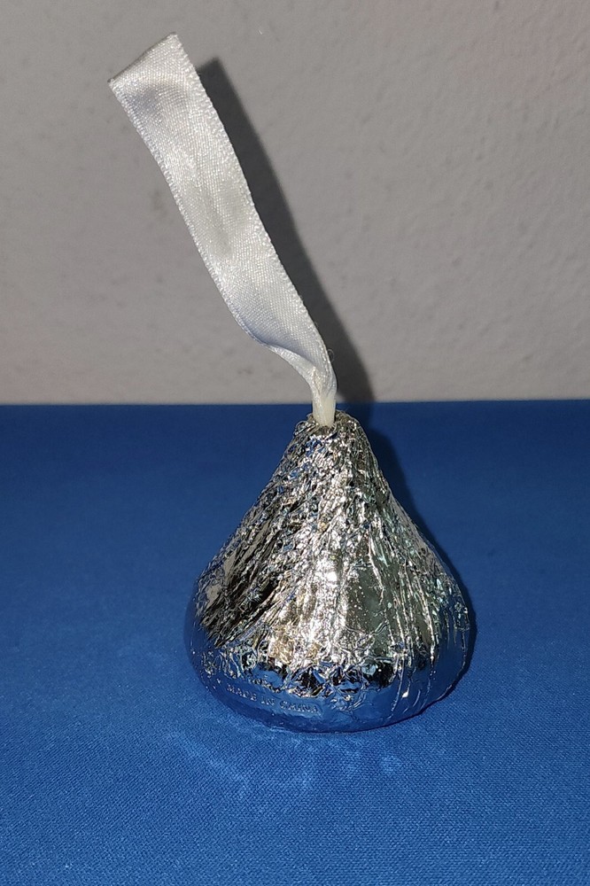 Hershey Candy Kisses Desktop Clock - Limited Edition 1999, Works
