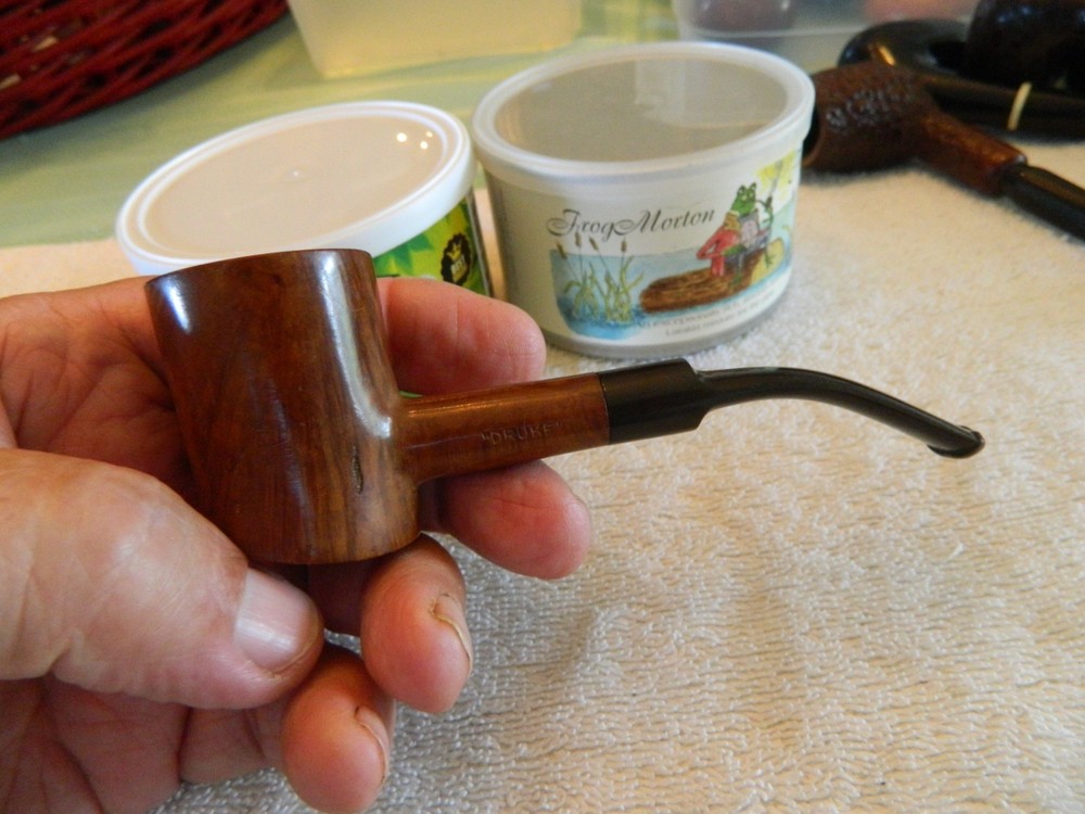 ESTATE PIPE "DRUKE" STACK WITH BENT STEM,MDE IN ENGLAND 2. USED