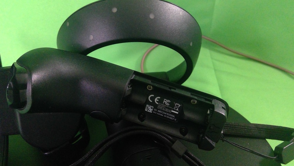 Acer Virtual Reality Windows Head-Mounted Display-H7001 Headset and Controllers.