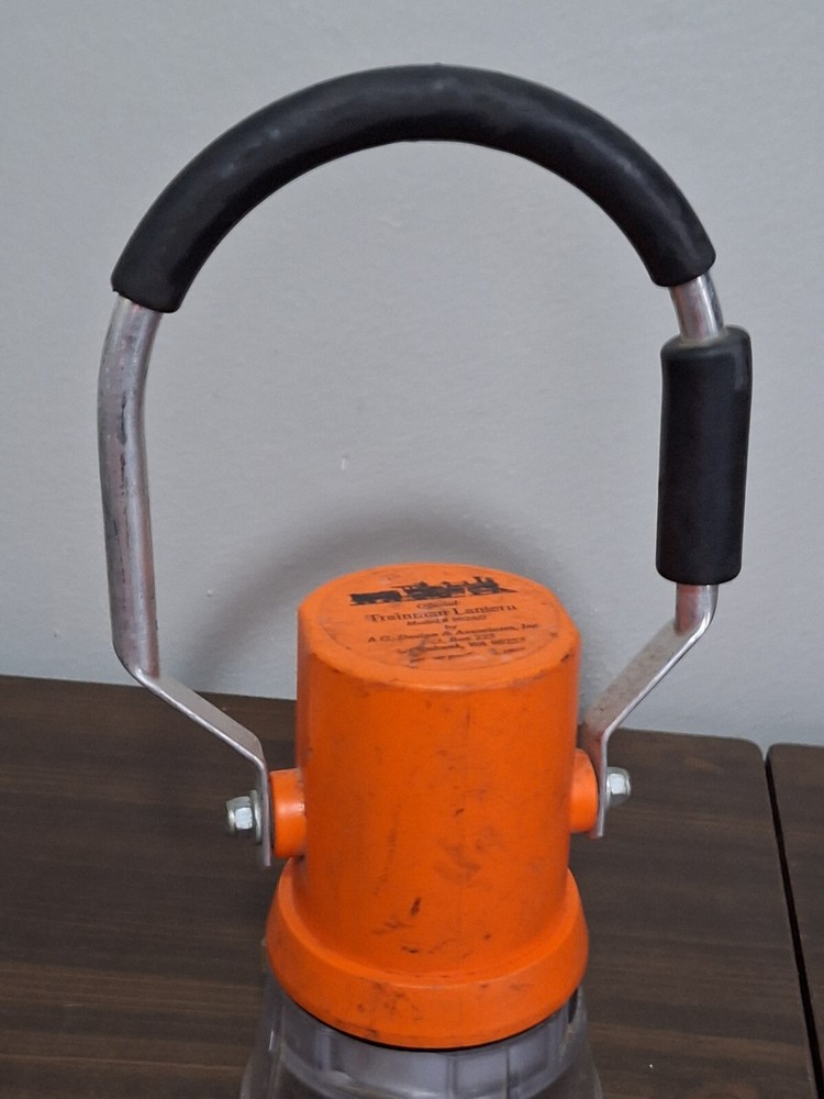 AG Design & Associates 992AG Trainman Lantern. Untested