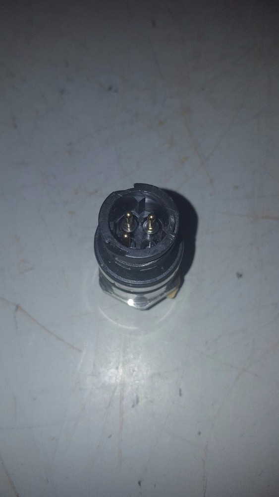 Cummins Onan Trans Pressure Switch, 3408462