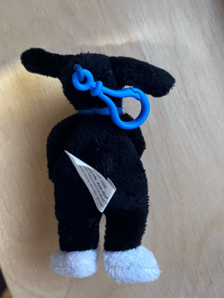 WOOLWORTHS Worth Dog keyring vintage 2006