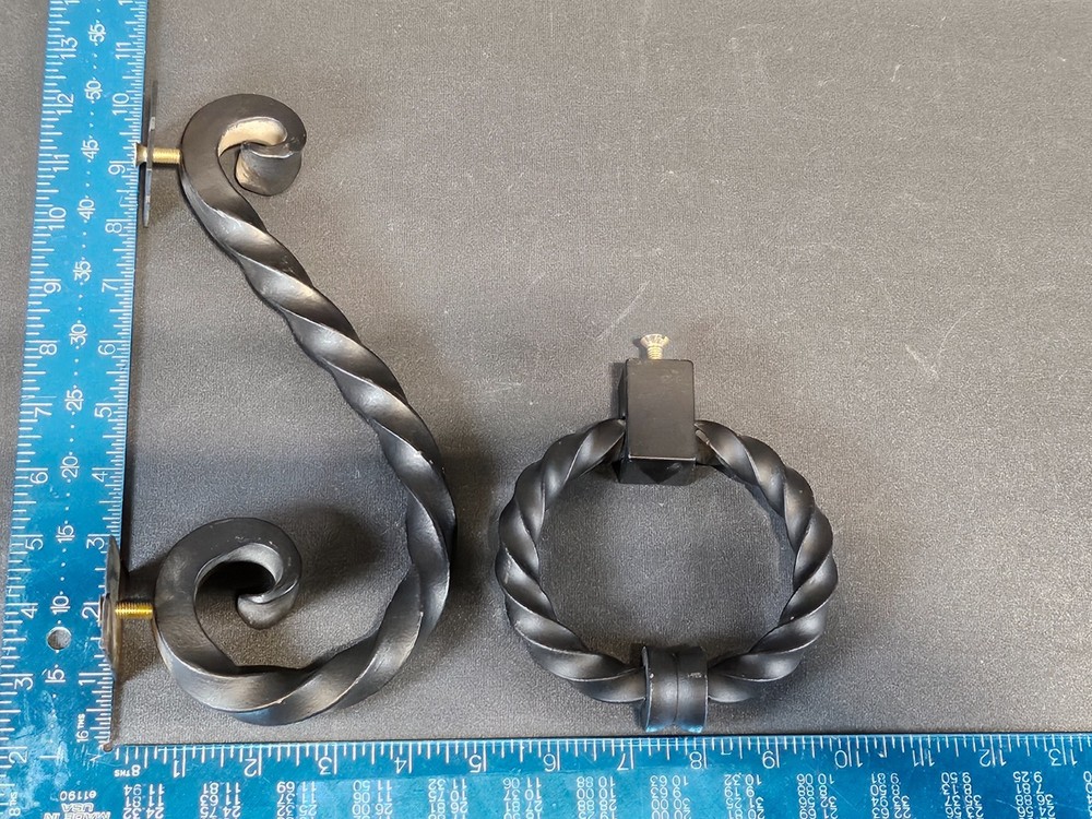 Metal Twist Door Knocker & Handle