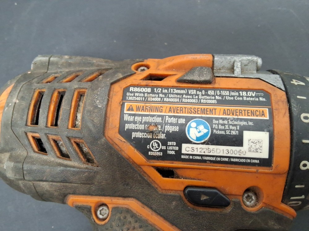 Ridgid R86008 1/2" VS Drill/Driver