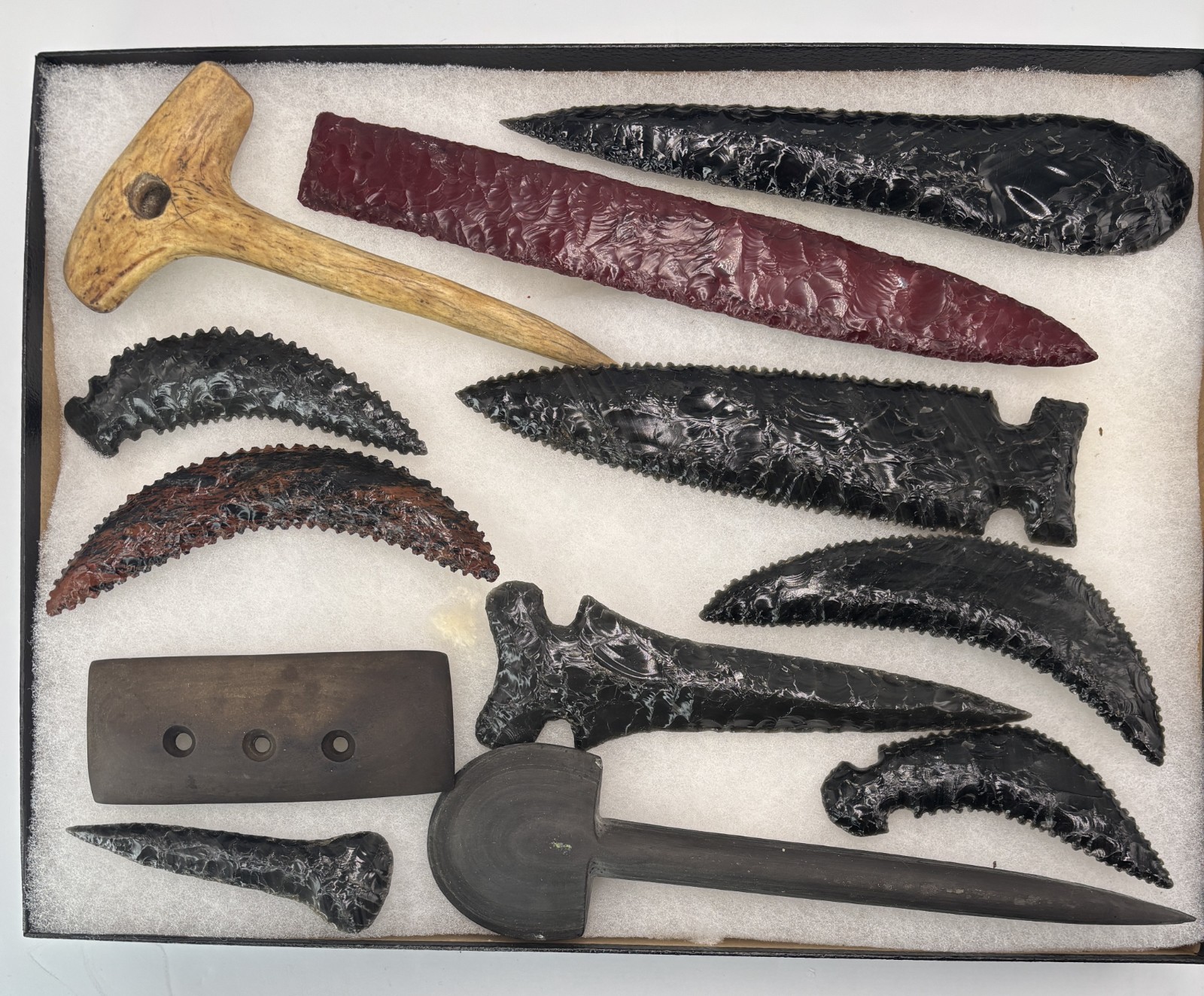 Modern Hand Knapped 8-1/2" Black Obsidian Spear Point Tool Finely Detailed