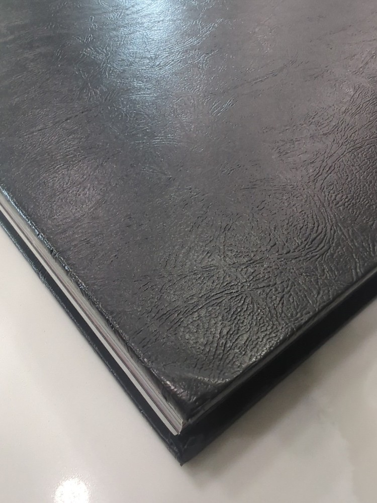 KISS Book KISSTORY USED Nice Ships Free DRGLAS